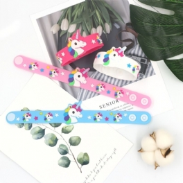 4 St / Förpackning Nya Unicorn Pvc Mjuka Gummiarmband För Barn Tecknade Smycken Presenter