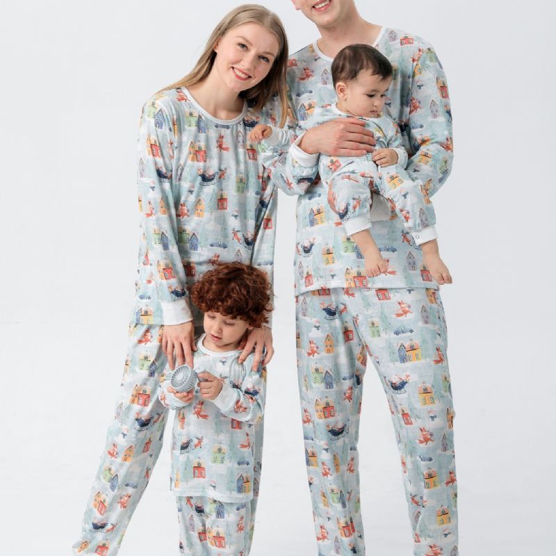 Tecknad Santa Älg House Snowman Pattern Christmas Pyjamas Familjen