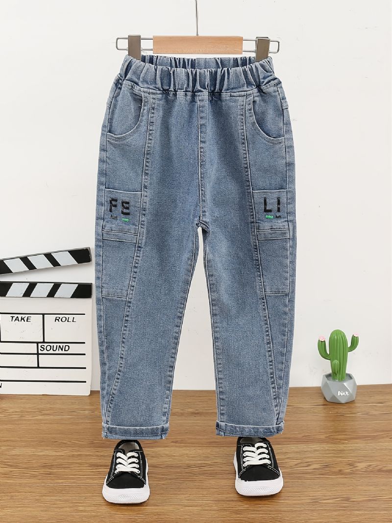 Jeans Med Alfabetsmönster För Pojkar