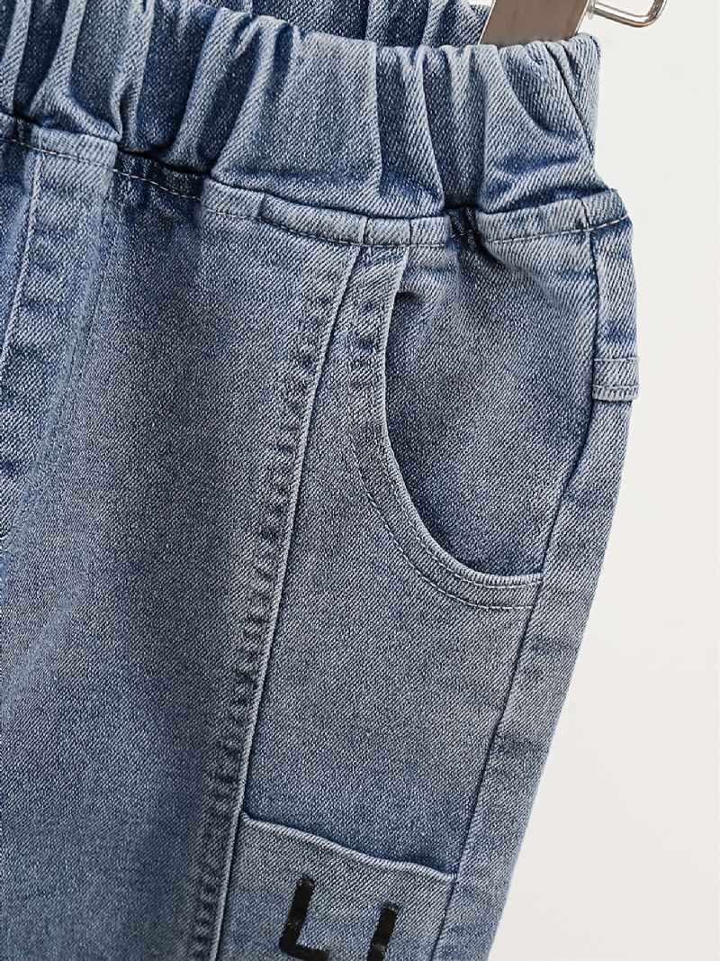 Jeans Med Alfabetsmönster För Pojkar