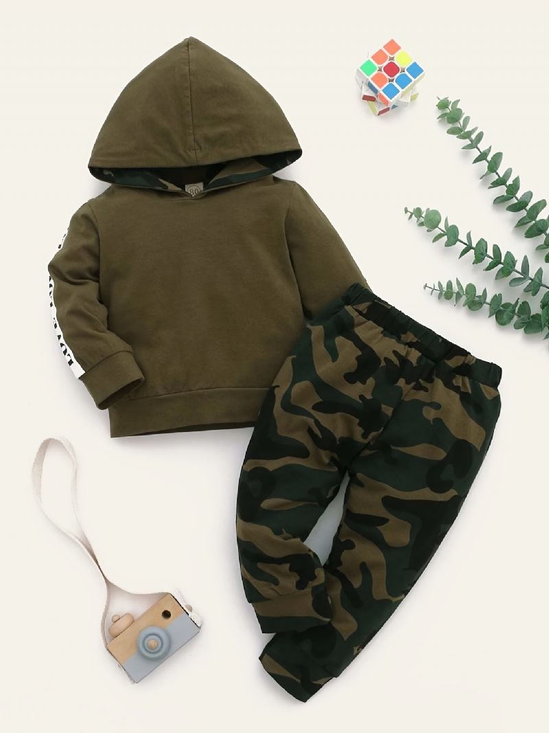 Bebis Pojkar Casual Set Med Love Print Hood Sweatshirt & Kamouflage Byxor