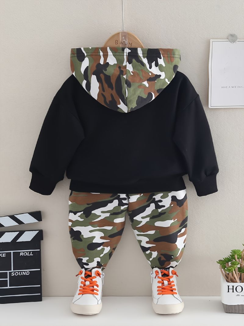 Pojkar Casual Camouflage Bokstäver Tryckta Hooded Långärmade Sweatshirts Byxor Set Höst Vinter