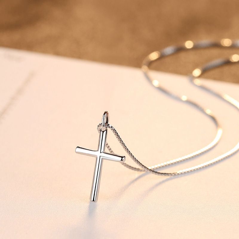 925 Sterling Silver Cross Halsband Kvinna Litet Hänge Flickor Barns Nyckelbenskedja